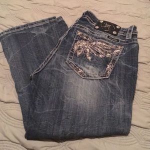 Miss Me Mid-Rise Cuffed Capri